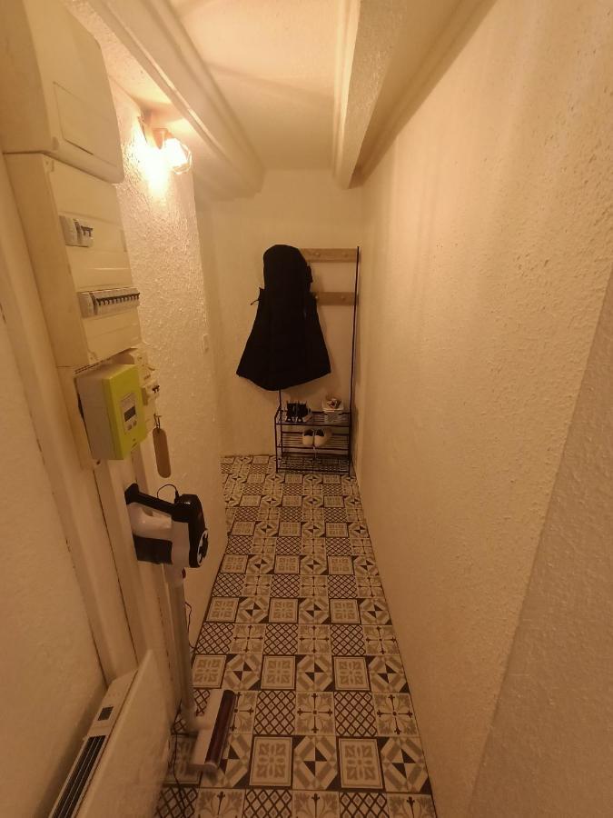 Cosy T2 Lägenhet Montbrison Exteriör bild