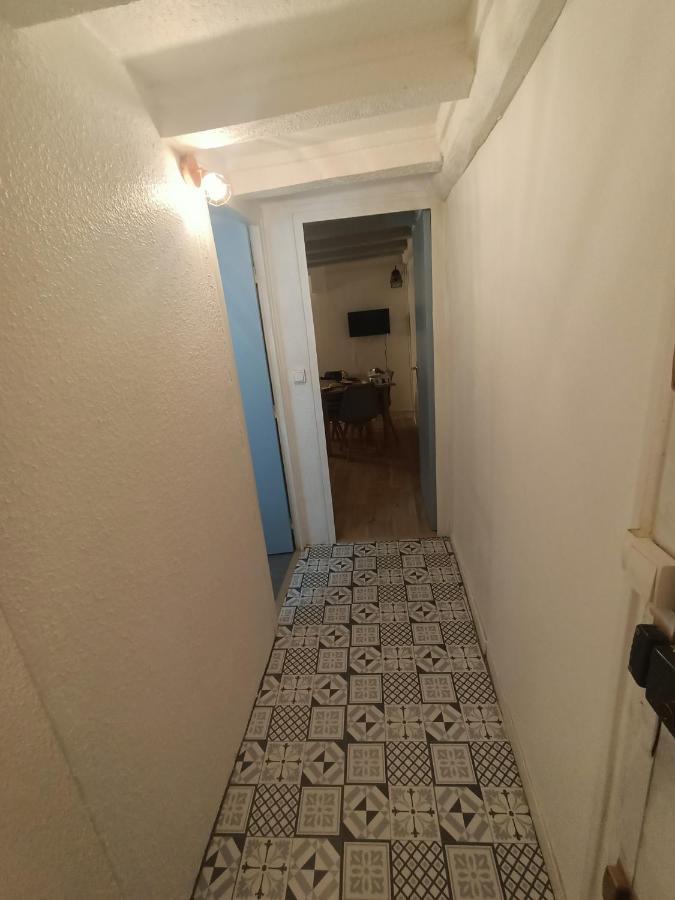 Cosy T2 Lägenhet Montbrison Exteriör bild